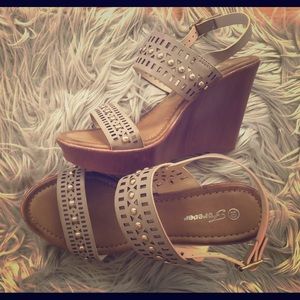 Sandal wedges